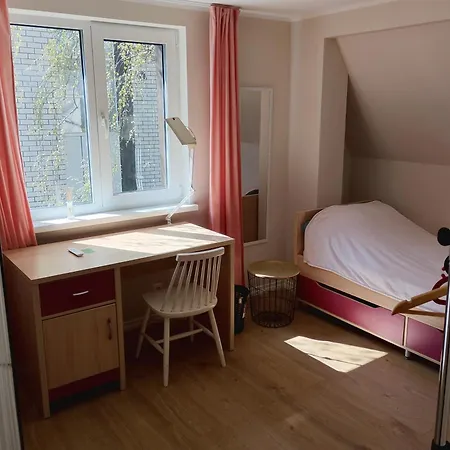 ゲストハウス Professor *